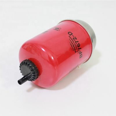 BF7672D 하이드웰 공급 발굴기 바퀴 부품 연료 물 분리기 필터 년 다른