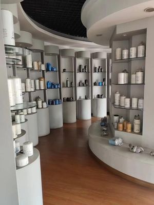 80.8*86mm 연료 필터 요소 FF5114 발굴기 트랙터 엔진 부품 P550057