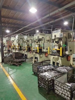 EF-13100 트럭 디젤 엔진 연료 필터